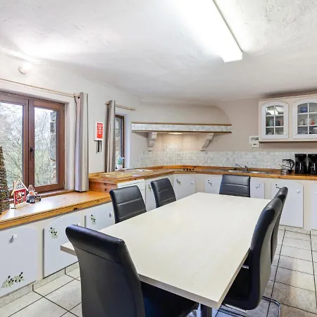 Peaceful Holiday In Resteigne With Swimming Pool