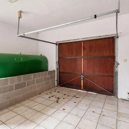 Peaceful Holiday In Resteigne With Swimming Pool *